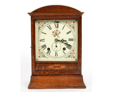 AN OAK MANTEL CLOCK WITH PAINTED DIAL AND WINTERHALDER AND HOFFMEIER TIMEPIECE - ALARM MOVEMENT, 29CM H, EARLY 20TH C 