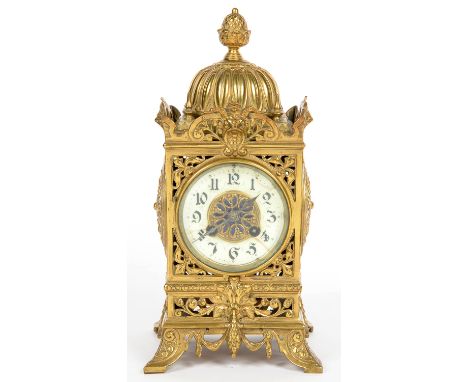 AN ORNATE FRENCH CAST OPENWORK BRASS PILLAR SHAPED MANTEL CLOCK WITH GONG STRIKING MOVEMENT, 32CM H, LATE 19TH C 