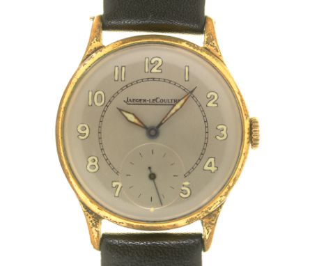 A JAEGER LECOULTRE GOLD PLATED GENTLEMAN'S WRISTWATCH, LEATHER STRAP, 2.8 CM DIAM 