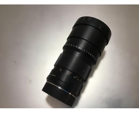 A Leica 60mm Macro-Elmarit-R F 2.8 lens