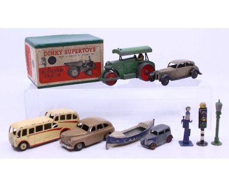 Dinky: A collection of assorted unboxed, playworn, diecast vehicles to include: Vanguard, Observation Coach, Aveling-Barford 