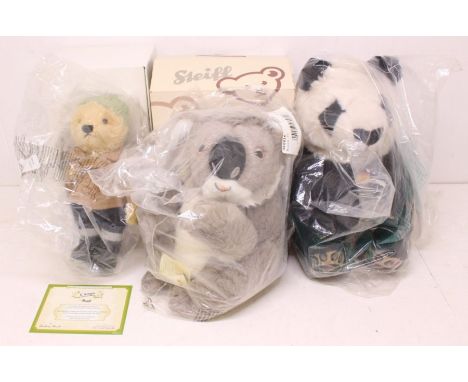 Steiff: A pair of boxed Steiff bears to comprise: Compo by Steiff for Danbury Mint; and Koala 060816; together with a Steiff 