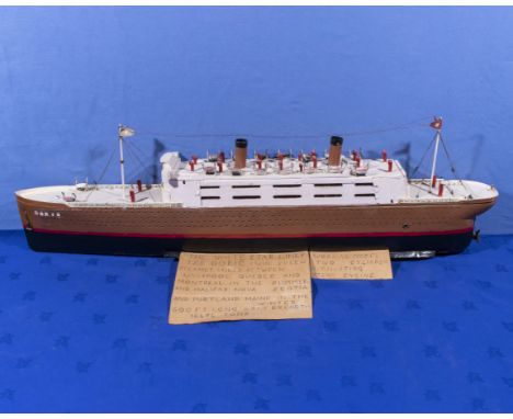 Working model of White Star line TSS Doric powered by a two cylinder oscillating steam engine 