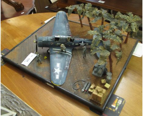 Scale model Diorama 'Scramble' with Douglas Dauntless, palm trees and figures, 50 x 40cm.(B.P. 24% incl. VAT)