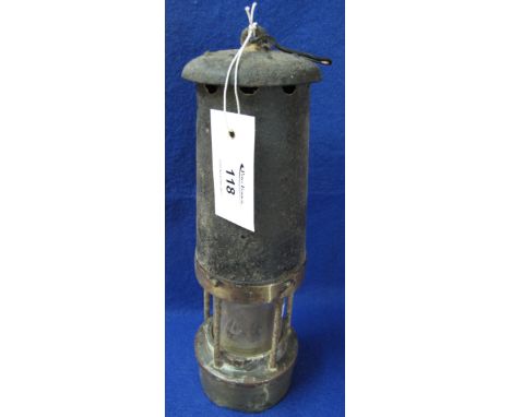 Brass miner's safety lamp.  Used.(B.P. 24% incl. VAT)