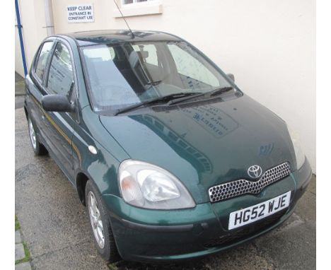 MOTOR CAR TO BE SOLD AT MIDDAY PROMPTLY. 2002 Toyota Yaris CDX 16 valve VVT-i four door hatch back. 1300ccs, petrol, 64,671 m