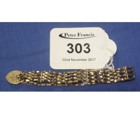 9ct gold four bar lady's gate bracelet, 4.6g approx.(B.P. 24% incl. VAT)