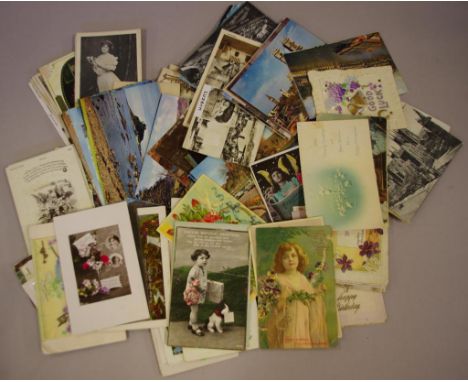 Quantity of vintage postcards