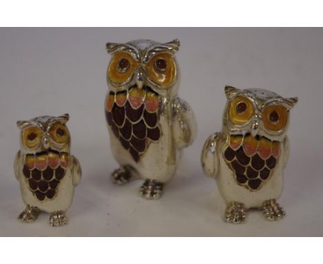 Three sterling silver and enamel owl figures each stamped 925, 4cm high (tallest)