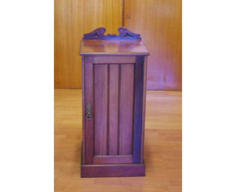 Edwardian pot cupboard with inside shelf, 38cm wide, 84cm high approx