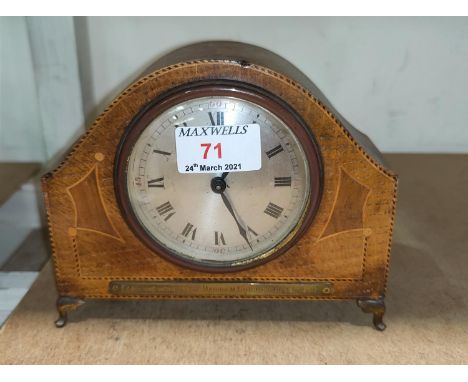 An Edwardian mantel clock in Sheraton style inlaid mahogany case, with drum movement, cricketing presentation plaque, length 