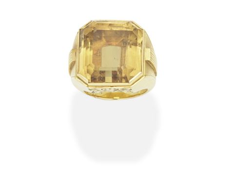CITRINE DRESS RINGSet with an octagonal-cut citrine,  ring size approx. M½For further information on this lot please visit Bo