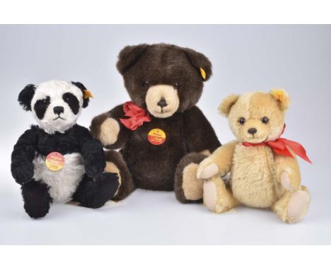   STEIFF 3 Teddybären   2x KFS, Classic Teddybär 'Panda' Nr. 030512, Teddy Petsy, Nr. 012679, 2x KF, Brummbär, Nr. 011719,  M
