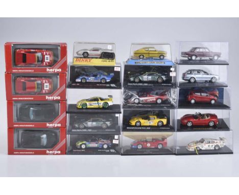   DINKY TOYS/ HERPA/ GAMA/ u.a.   20 Modellfahrzeuge, Metall, Kunststoffteile, M 1:43, darunter Ford Focus WRC, Porsche 908 S