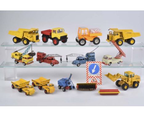   GAMA/ MÄRKLIN/ LESNEY 12 Baustellenfahrzeuge   Made in Western Germany/ Made in England, Metall/ Kunststoffteile, darunter 