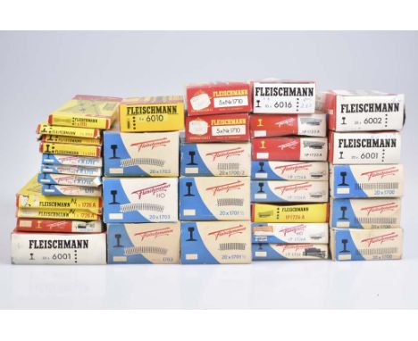   FLEISCHMANN Gleiskonv.   ca. 220 Teile, 60x 1703, 60x 1700, 40x 6001, 40x 1701 1/2, 20x 1700/2, 8x 1711, 4x 1P 1724 A, 2x 1