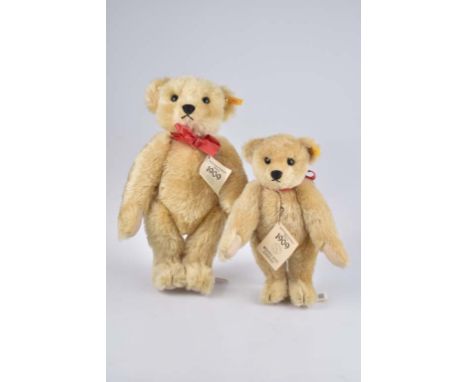   STEIFF 2 Teddybären 1909   Repliken, Nr. 406225 und 406256, KFS, Mohair, blond, 35/ 43 cm, 5-fach gegliedert, Brummstimme, 