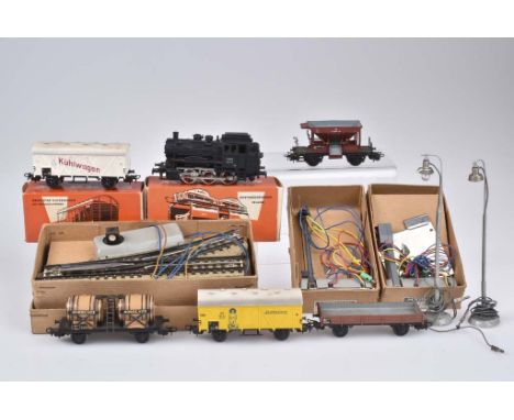   MÄRKLIN Kleines Los H0, 15 Teile   Dampflok, BN 89 028, Stirnbeleuchtung, ff, 11 Güterwagen, darunter Selbstentladewg., Aut