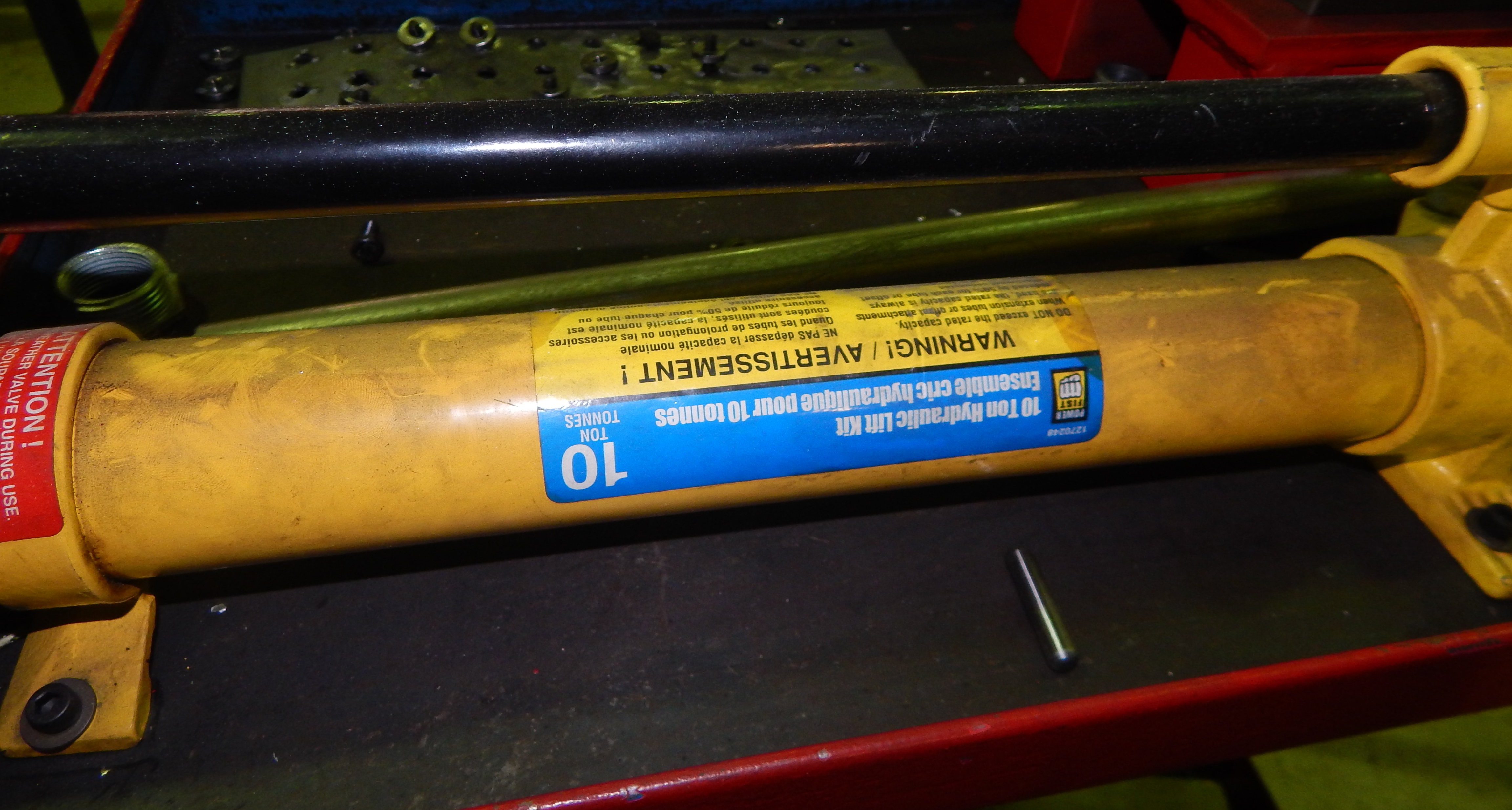 10 TON HYDRAULIC NUT BUSTER