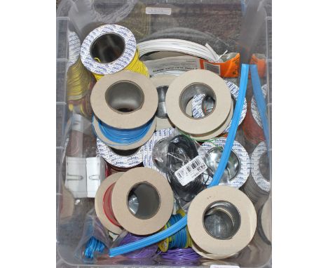 A large quantity of wiring and cabling suitable for model railway layouts