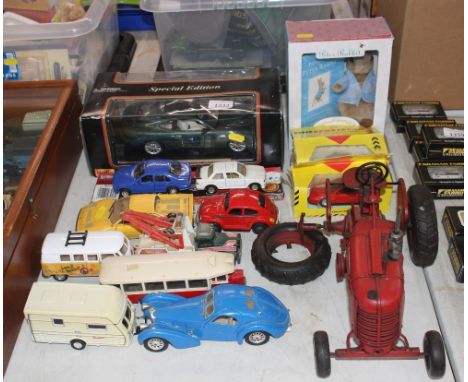 A Maisto Special Edition Aston Martin DB7; a Burago Bugatti Atlantic; a Solido Renault Autobus; a Burago Ferrari GTO; various