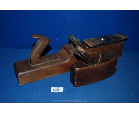 Two vintage wooden Planes
