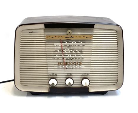 A vintage bakelite Murphy valve radio 