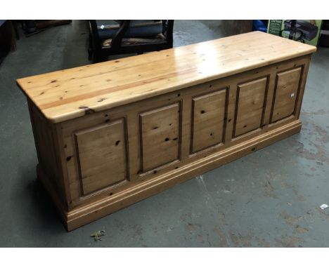 A five panel pine blanket box, 151cmW 