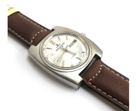 A Jaeger leCoultre Club stainless steel day date automatic gent's wrist watch, white dial with baton markers, 36mm diameterre
