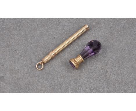 A 15ct gold propelling toothpick by Sampson Mordan &amp; Co., early 20th century, with reeded decoration, 2¼in. (5.7cm.) long