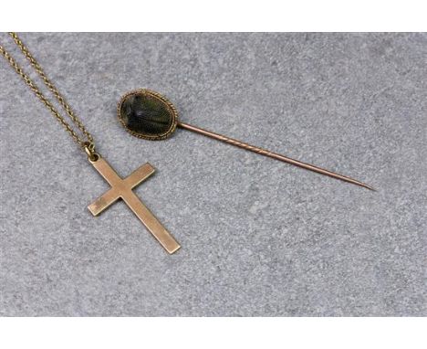 A 9ct yellow gold cross pendant and chain,&nbsp;the pendant inscribed, gross weight 5g, together with a yellow metal scarab b