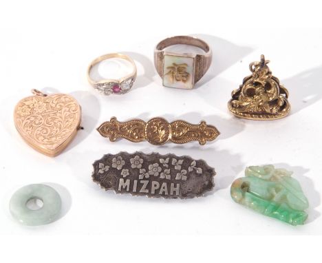Mixed Lot: 9ct gold back and front heart padlock, two jade pendants, vintage gilt metal fob, a silver Mizpah brooch, two ring
