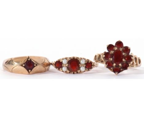 Mixed Lot: 9ct gold garnet set cluster ring, size N/O, a 9ct gold single garnet set ring, size O, together with a 9ct gold ga