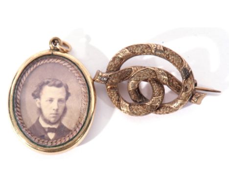 Mixed Lot: antique gold plated pendant mourning locket of oval shape, glazed photograph panel, the verso with black enamel Gr