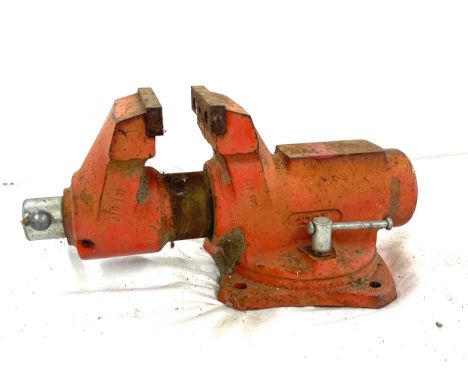Vintage York 100L swivel vice, no 110103