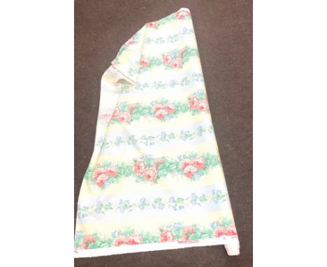 3.5m of vintage Sanderson fabric