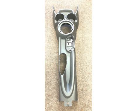 Car Mini centre console 254219100203
