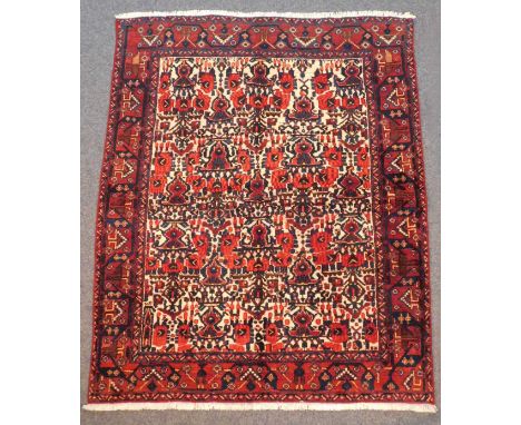 Afschar Stammesteppich. Alt.161 cm x 130 cm. Handgeknüpft. Wolle Baumwolle. Iran. Persien. Versand kann organisiert werden.Af