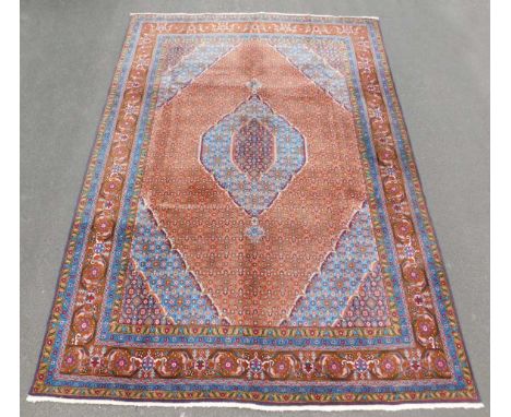 Täbris Teppich.290 cm x 205 cm. Handgeknüpft. Wolle auf Baumwolle. Wohl alt 60 - 80 Jahre. Iran. Persien. Azerbaijan. Versand