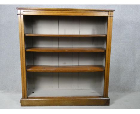 A late 19th century light oak open bookcase on plinth base. H.122 W.114 D.35cm 