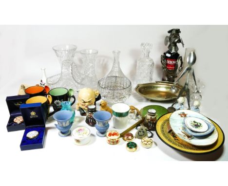 A collection of early 20th century and later ceramics and glassware, to include Denby lidded bowls, Wedgewood jasperware piec