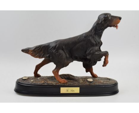 Boxed Beswick / Royal Doulton The Setter on ceramic base.  In good condition with no obvious damage or restoration.