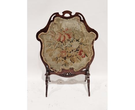 Victorian mahogany firescreen&nbsp;with embroidered tapestry scene depicting flowers and leaves on one side, 91cm high&nbsp;