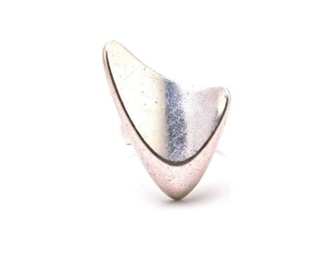 Georg Jensen - 'Boomerang' ring, an abstract ring head to a plain D-profile shank, designed by Henning Koppel, No. 120, post-