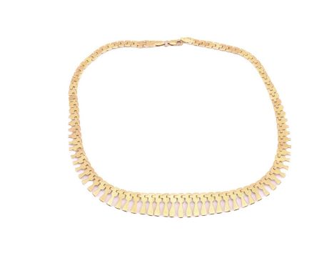 A 9ct bi-coloured gold fringe necklace, featuring an array of articulated and textured fringes in graduated sizes, fastened w