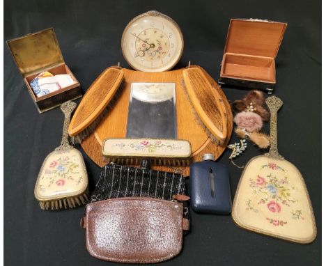 SELECTION OF VINTAGE COLLECTIBLESincluding small copper Art Nouveau watering can, Benares style brass cigarette box, EPNS cig