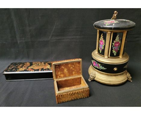 ITALIAN REUGE MUSICAL CIGARETTE CAROUSELwith Swiss musical movement playing Speak softly Love - Zhivago, in gilt and black wi