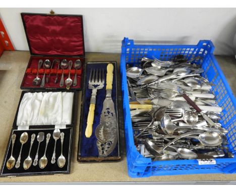 Vintage Cutlery - Some Boxed 