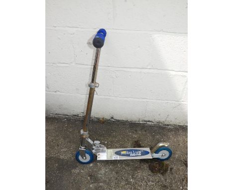 Nebulus Scooter 