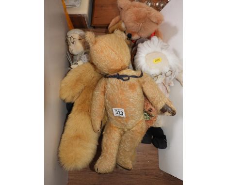 Quantity of Vintage Teddy Bears 